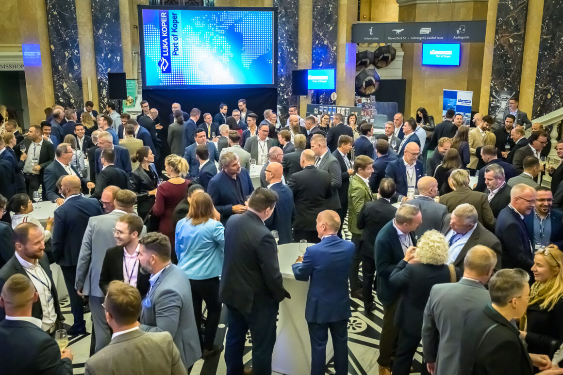 0865-20231024-2048×1366-1-1160×774-1