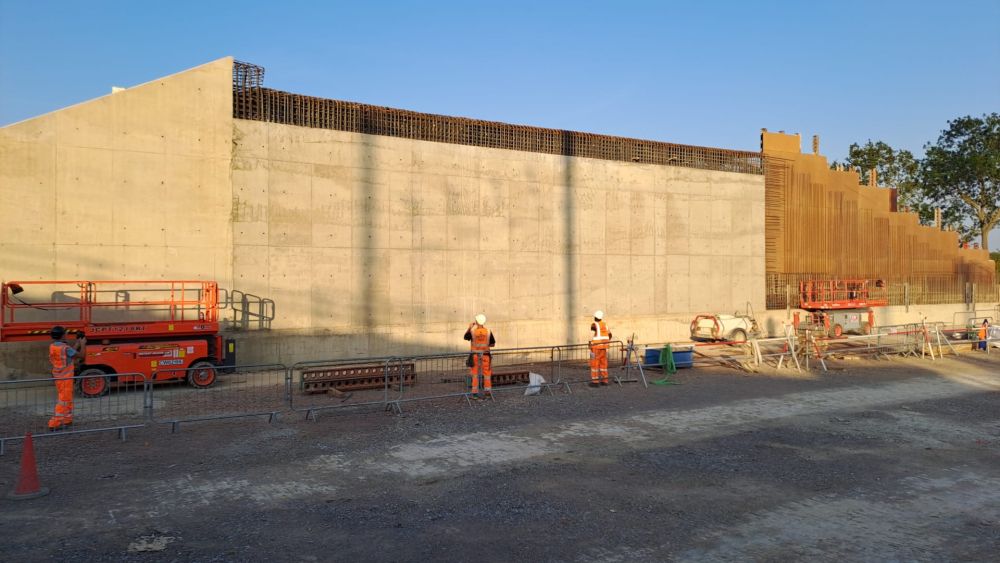 UK: VolkerFitzpatrick begins work on Radlett Strategic Rail Freight Interchange.