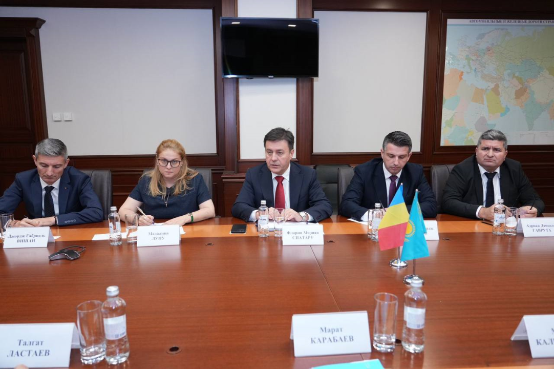 Kazakhstan and Romania discussed cooperation in the field of transport and logistics.