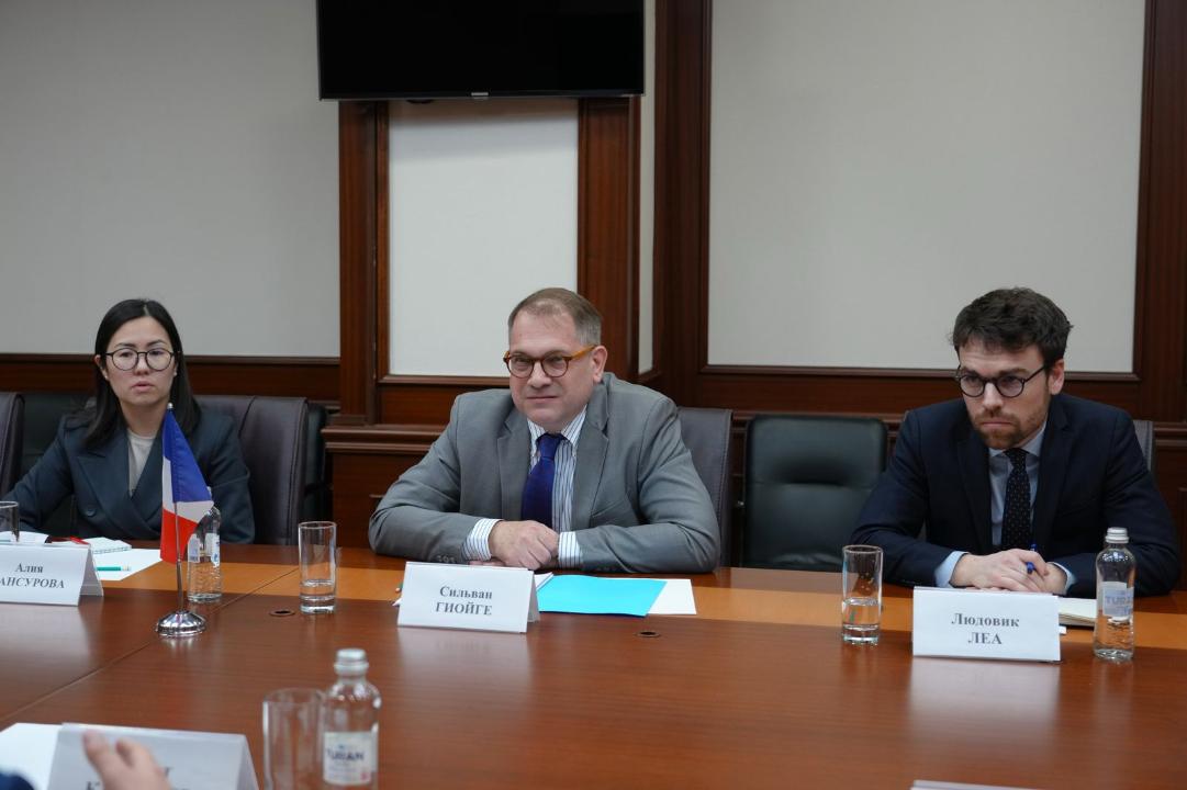 Kazakhstan and France are expanding cooperation in the field of transport and logistics.