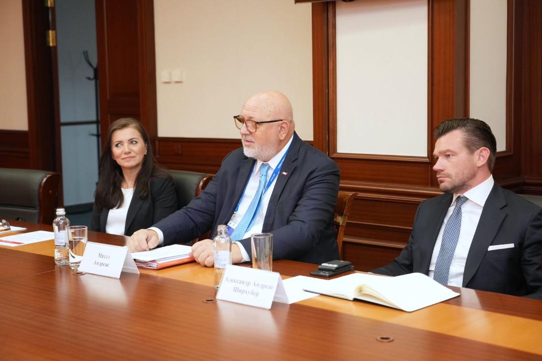 Rail Kazakhstan and Austria strengthen railway cooperation on the sidelines of the Astana Forum. Kazakhstan and Austria strengthen railway cooperation on the sidelines of the Astana Forum.