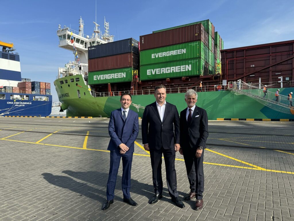 The port of Klaipeda received the Eco Umande ship running on green methanol for the first time.