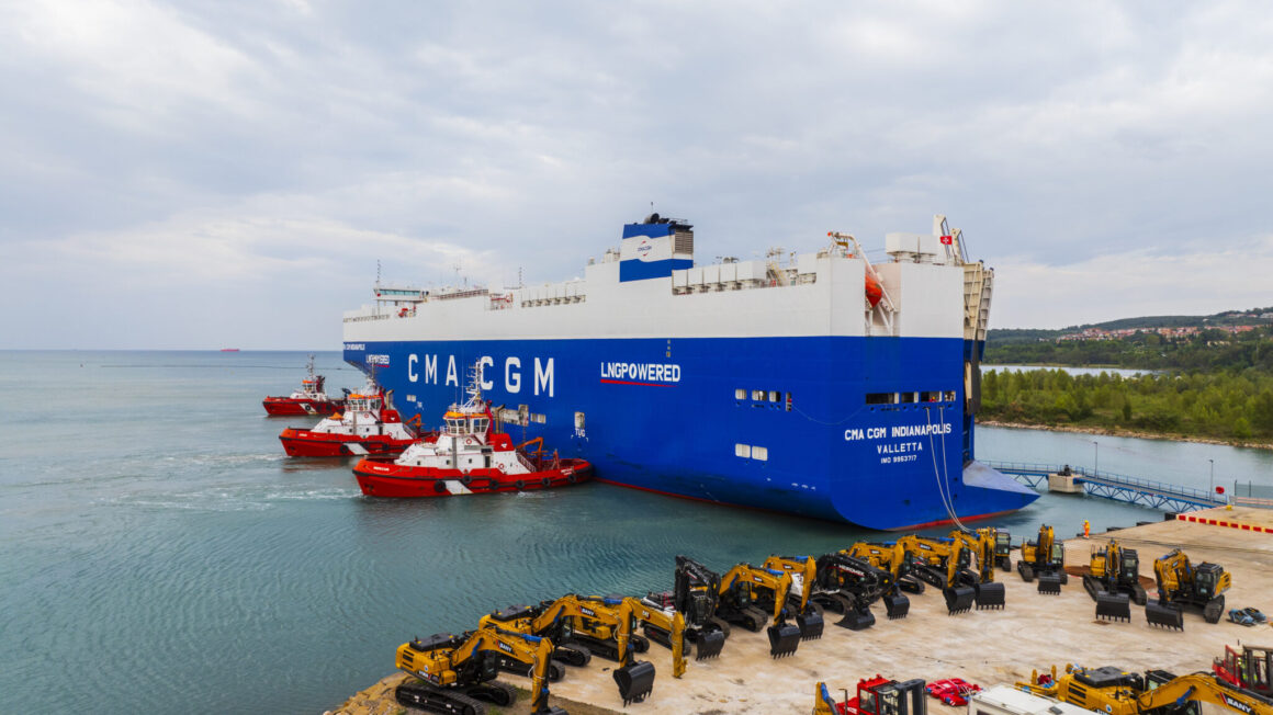 CMA CGM adds new eco-friendly LNG vessel to its fleet.