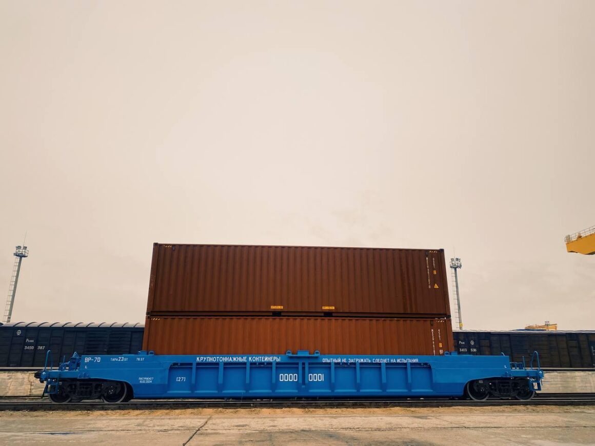 KTZ Express successfully dispatched cargo with double-deck container loading.