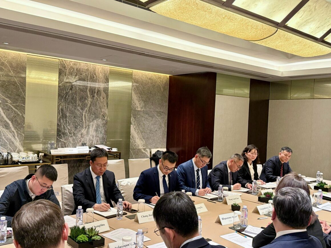 KTZ and Lianyungang Port discussed prospects for transport cooperation.