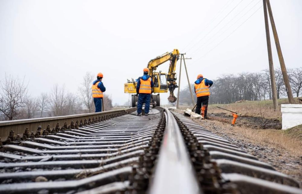 Europe Moldova separates rail infrastructure from state-owned rail transport company. Moldova separates rail infrastructure from state-owned rail transport company.