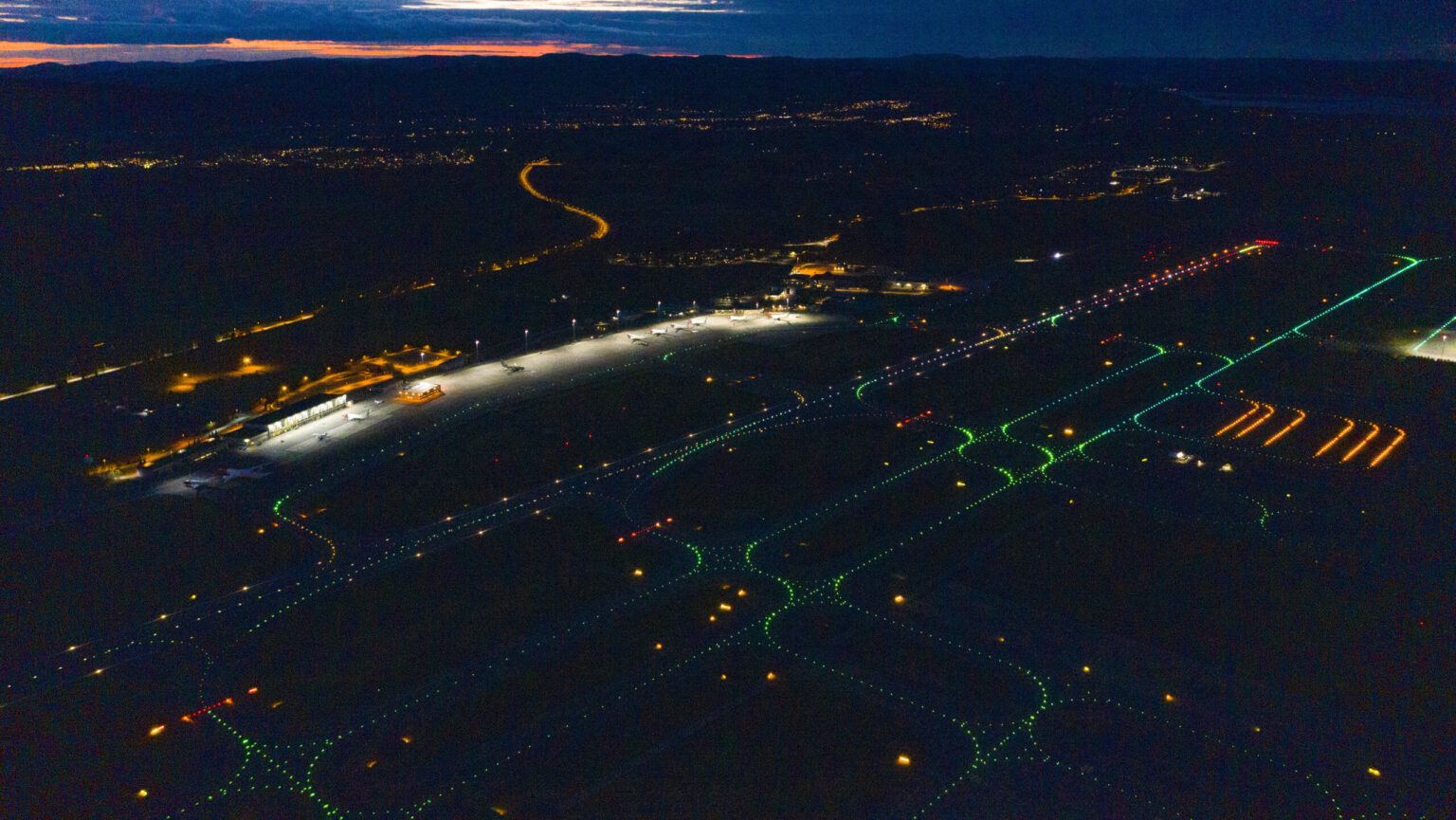 d0f9155f-a236-4009-bea8-d612d7912509-scaled-aspect-ratio-1400-788-scaled-1-1536×865-1