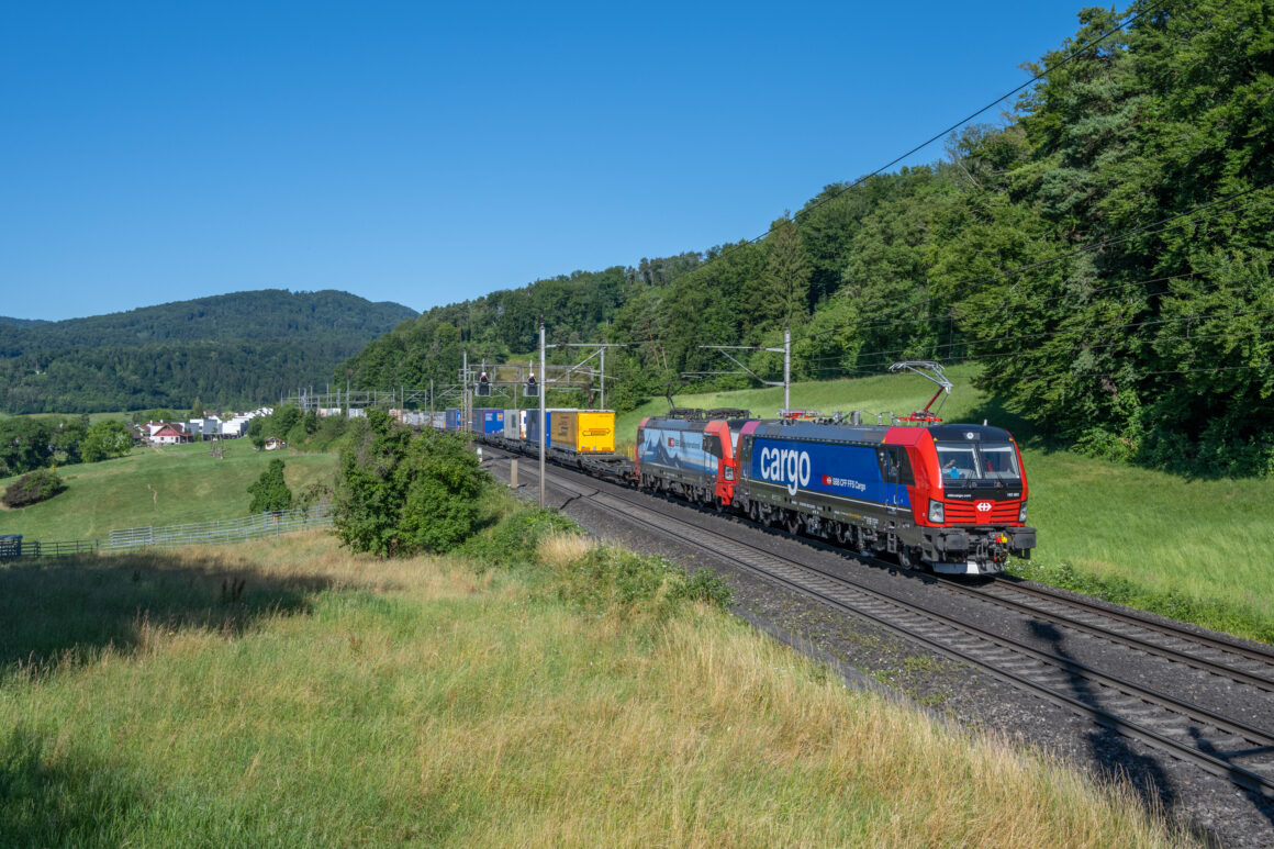picture-cargobeamer-launches-new-service-from-stuttgart-to-milan-1160×773-1