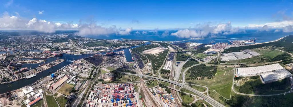 port-gdansk-z-lotu-ptaka-1024×374-1